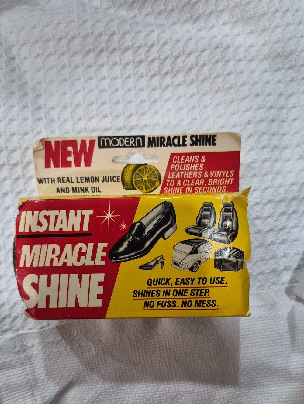 Vintage 1982 Instant Miracle Shine Polishing And Cleaning For Leathers And Vinyl